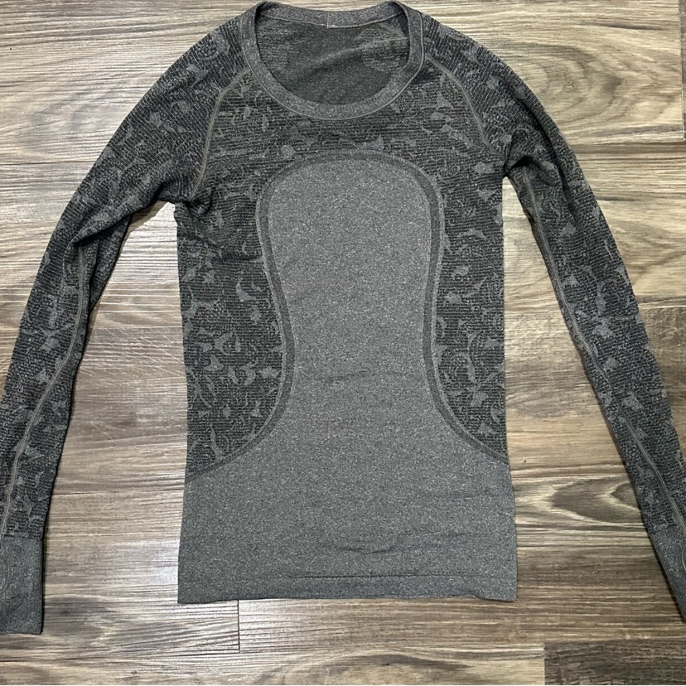 Lululemon Gray Long Sleeve Swiftly